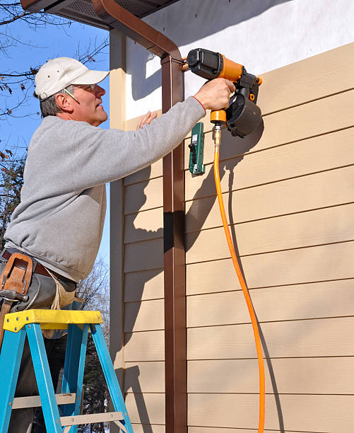 Trusted Seaside, OR Siding Experts